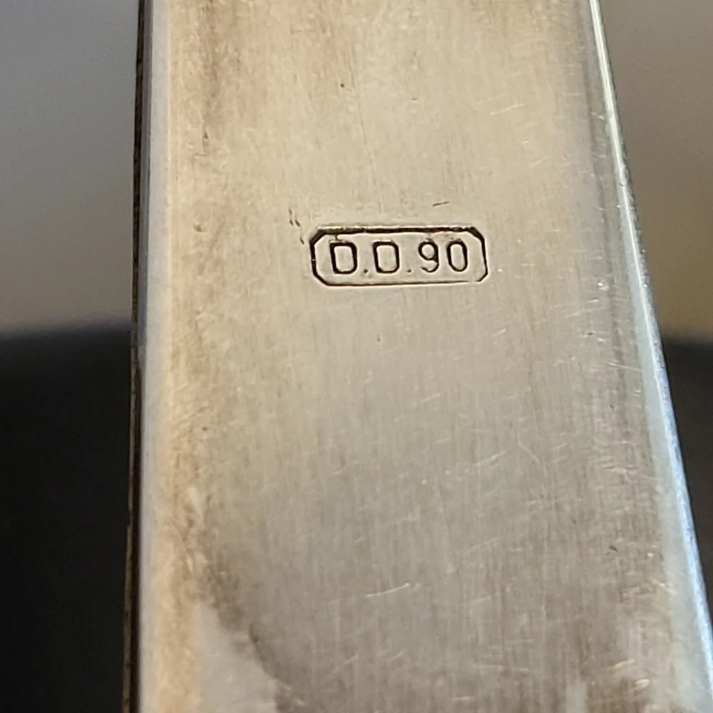 N/A approximately 11×6